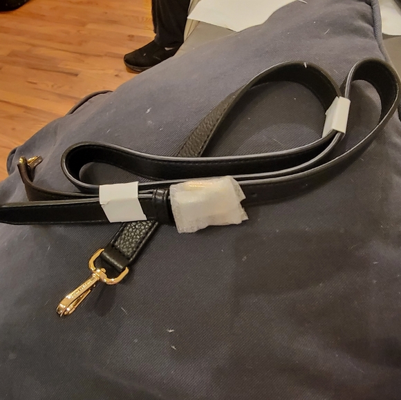 Beautiful COACH bag EUC - Picture 13 of 15